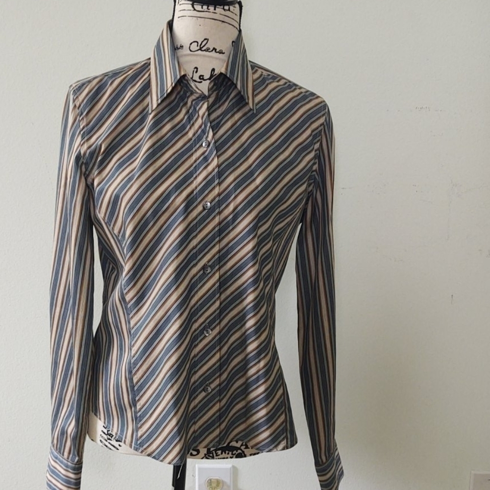 Taconnable women's shirt striped medium